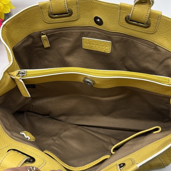 Levenger Yellow Soft Pebble Leather Shoulder Bag MCB8805A - Picture 10 of 16